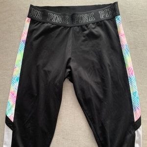 PINK Ultimate Crop Legging - Black L